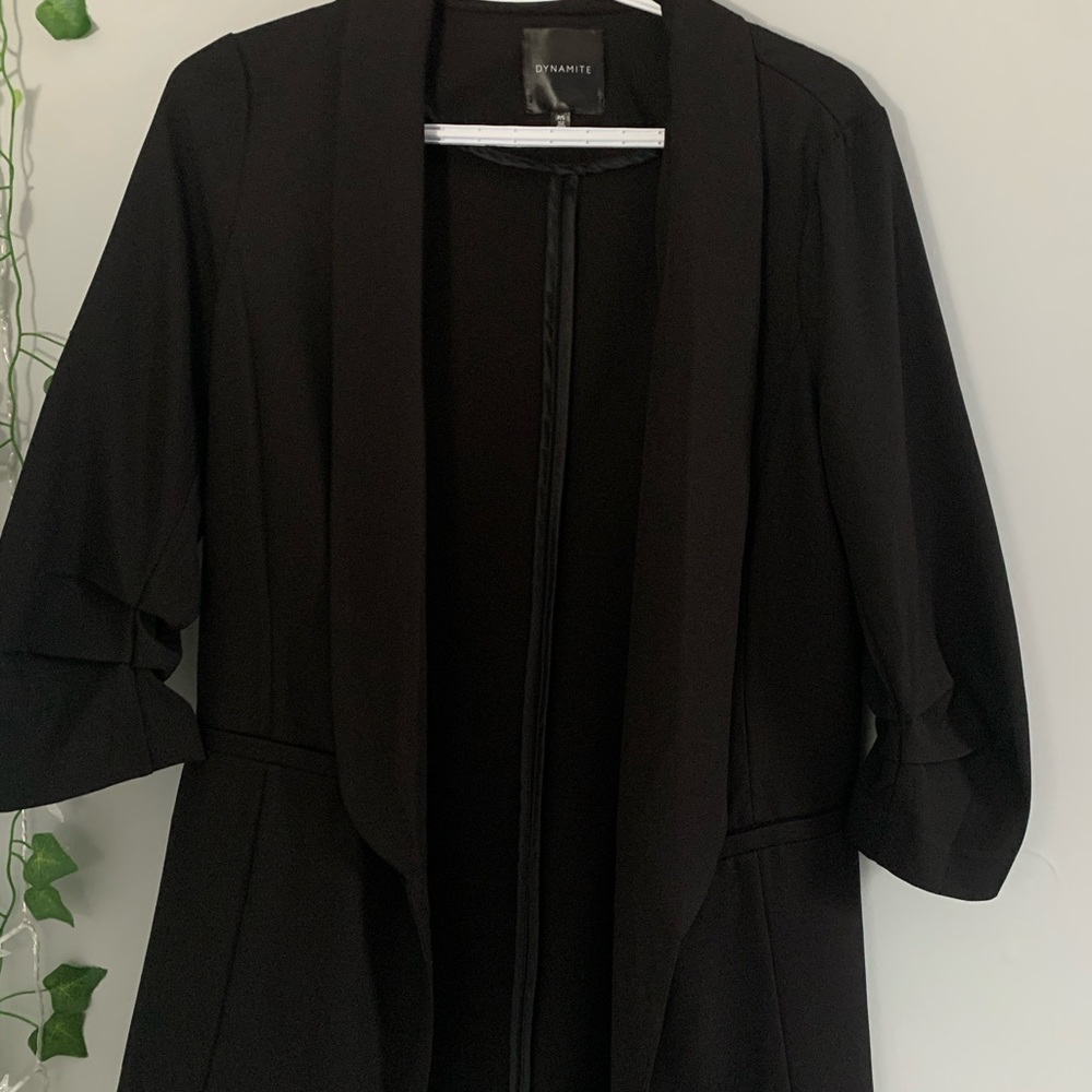 2/10$ Dynamite open blazer